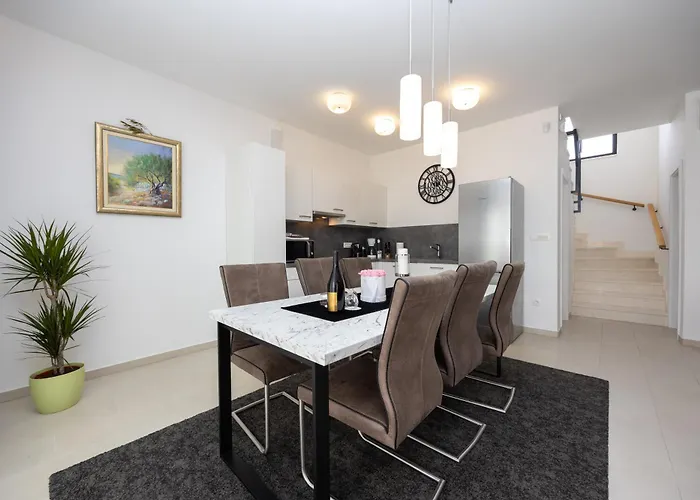 Olive Tree Vinišće